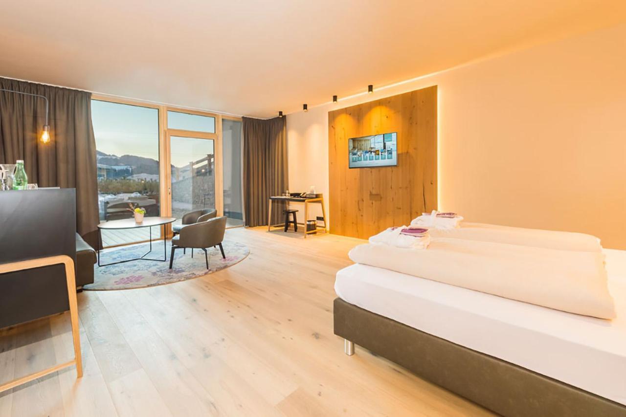Hotel Penzinghof Oberndorf in Tirol Exterior photo