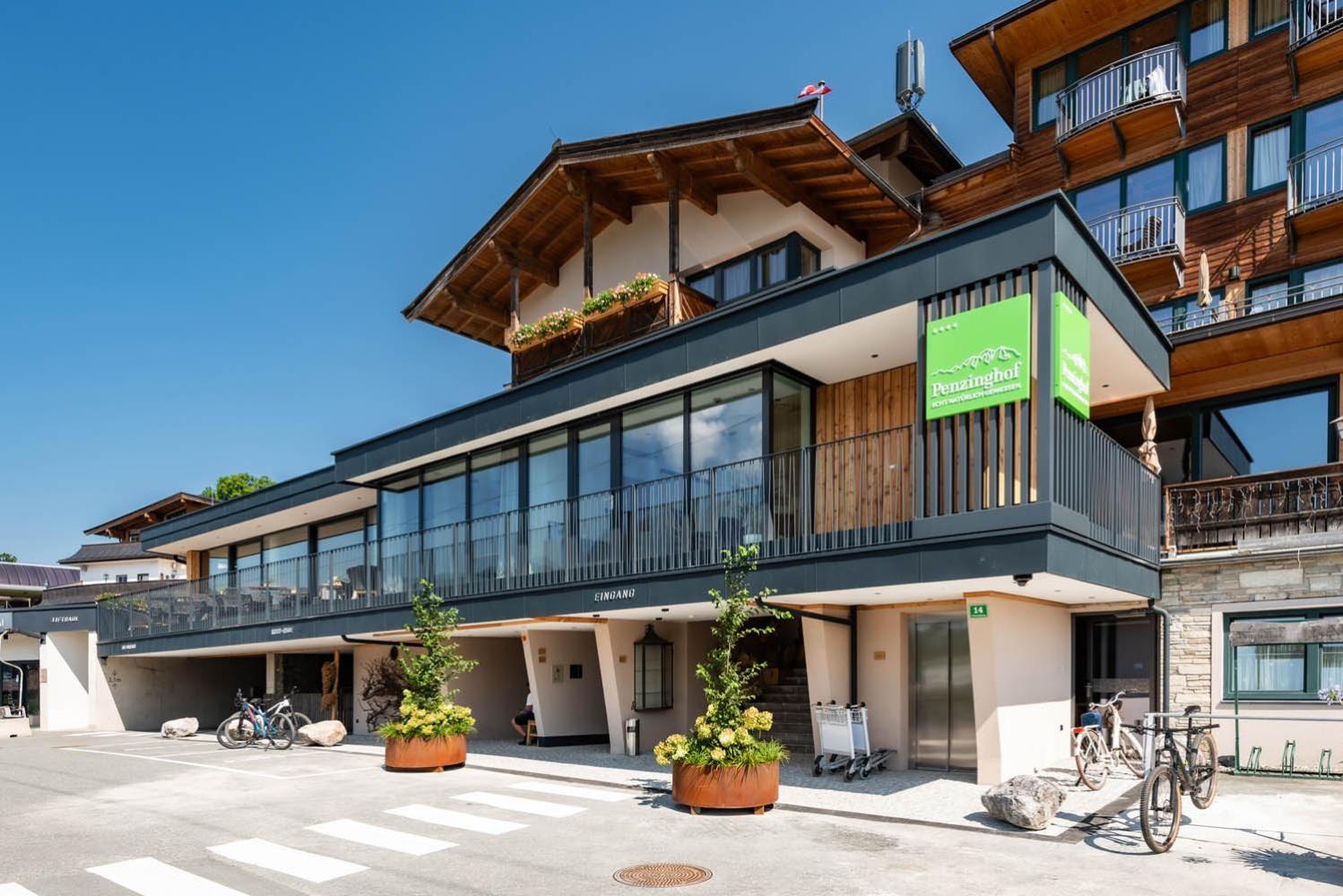 Hotel Penzinghof Oberndorf in Tirol Exterior photo