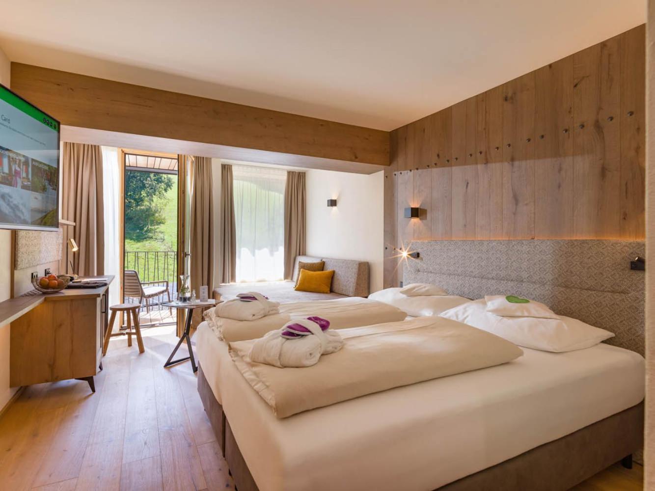 Hotel Penzinghof Oberndorf in Tirol Exterior photo
